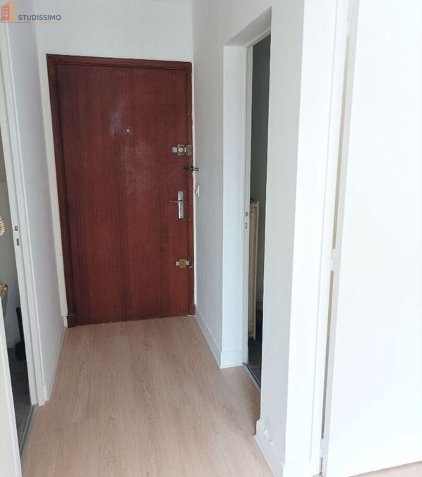 Studio 30m² Tours 37000 - Photo 5