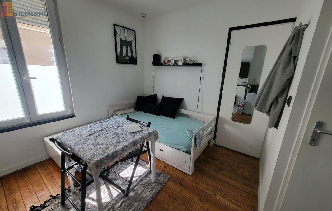 Studio meublé 21m² Tours 37000 - Meublé, DPE D - Photo 3