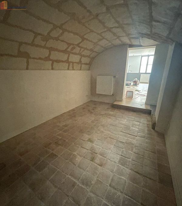 Studio 38m² Tours centre - Grand volume, pièce voûtée 10m² - Photo 27