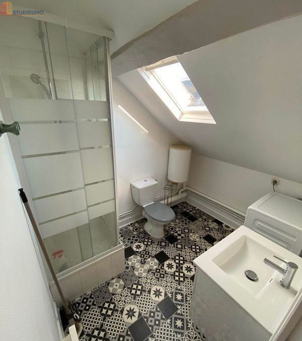 Studio meublé 20m² Tours 37000 - Meublé, 3e étage - Photo 9