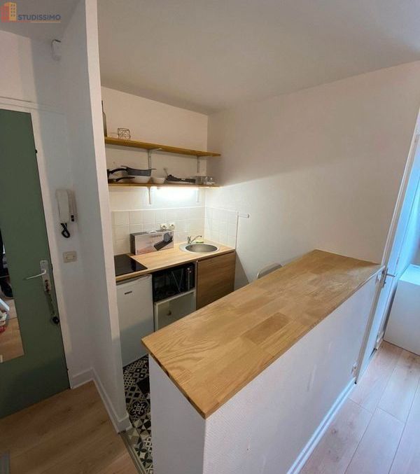 Studio meublé 20m² Tours 37000 - Meublé, 3e étage - Photo 2