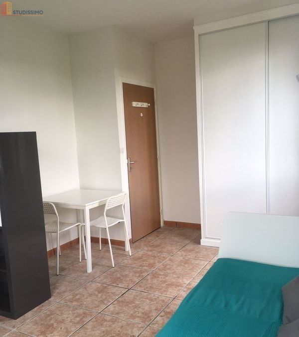 Studio meublé 20m² Tours 37000 - Meublé, calme - Photo 1