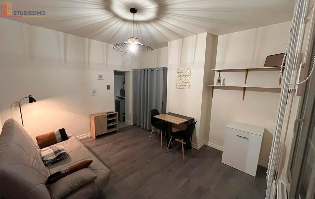Studio à Tours