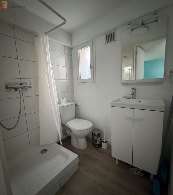 Studio meublé 15m² Tours centre - Proche gare, emplacement recherché - Photo 1