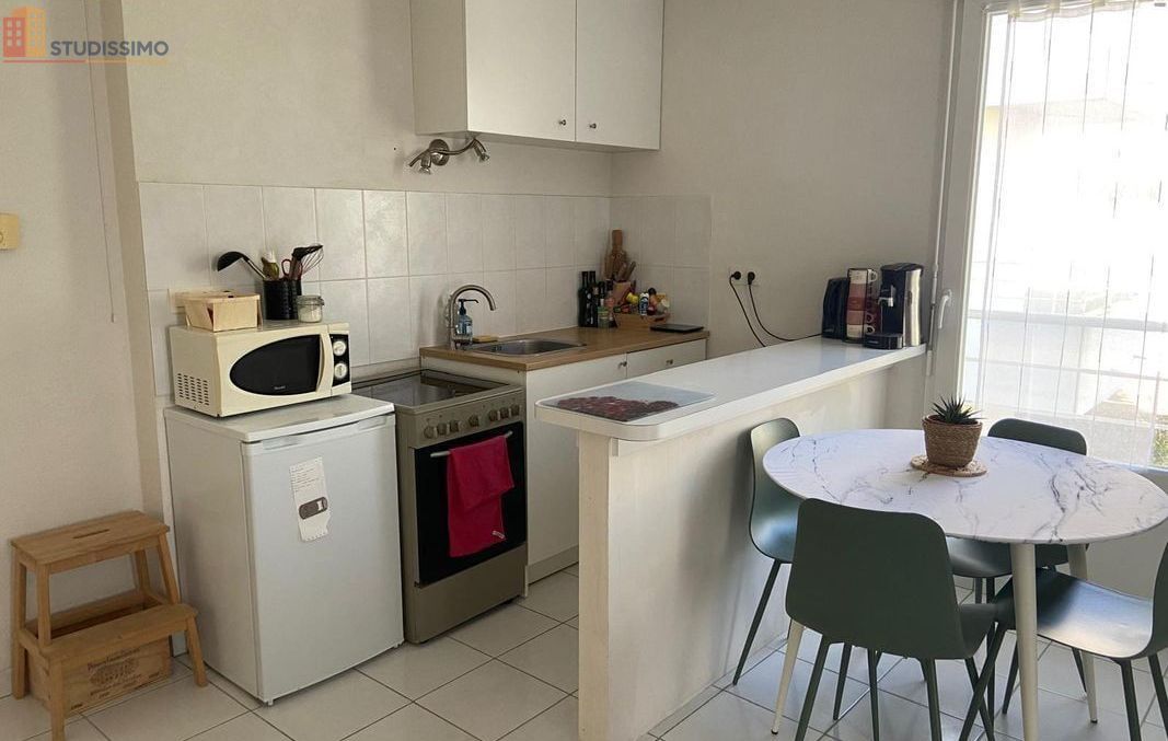 Studio meublé 38m² La Riche - Grand et disponible immédiatement - Photo 3