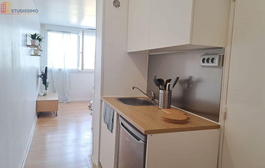 Studio meublé 20m² Chambray-lès-Tours - Meublé, DPE D - Photo 3