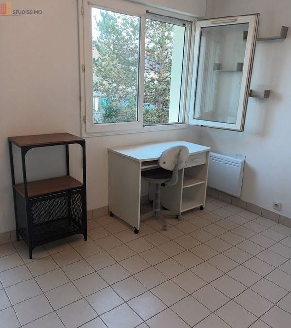 Studio 22m² Joué-lès-Tours - Meublé, 1er étage - Photo 5