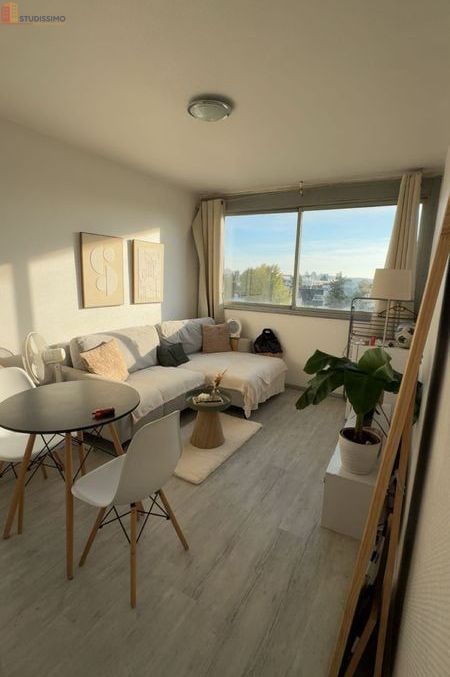 Studio à Tours
