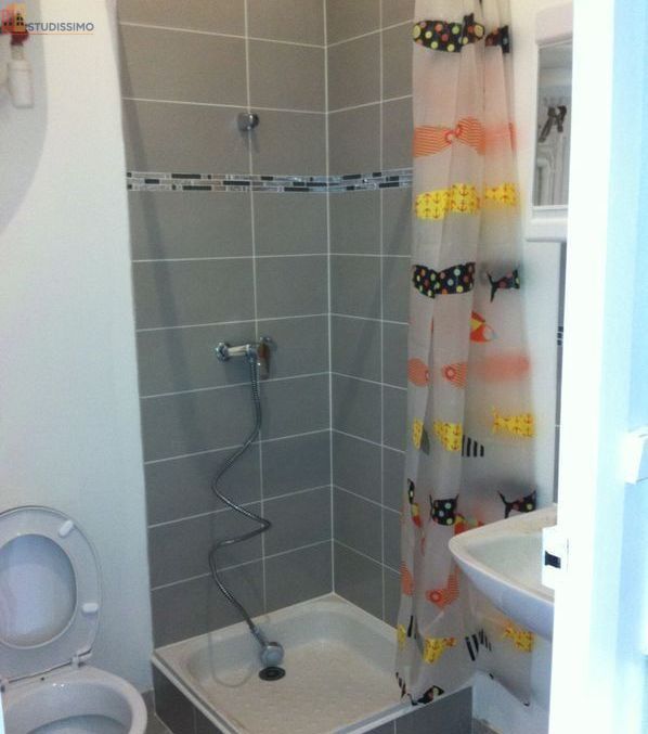 Studio meublé 16m² La Riche - Proche Place Saint-Anne - Photo 24