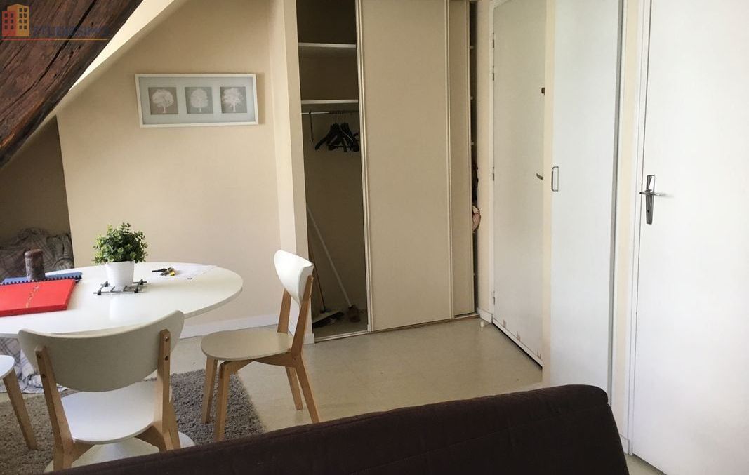 Studio à Tours