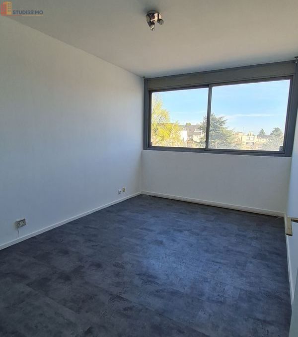 Studio à Tours