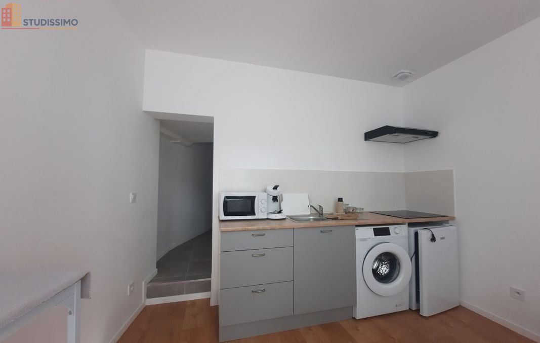 Studio 18m² Tours centre - Meublé, DPE D - Photo 1