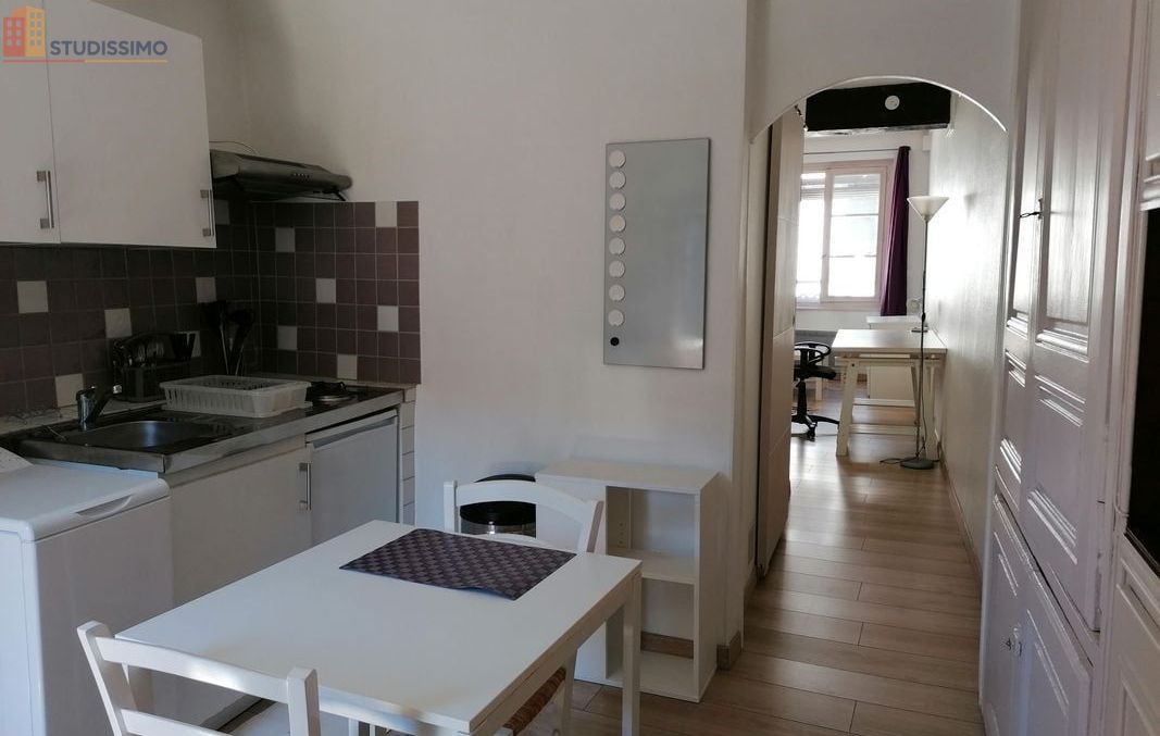 Studio 30m² Tours centre - Meublé, 2e étage - Photo 5