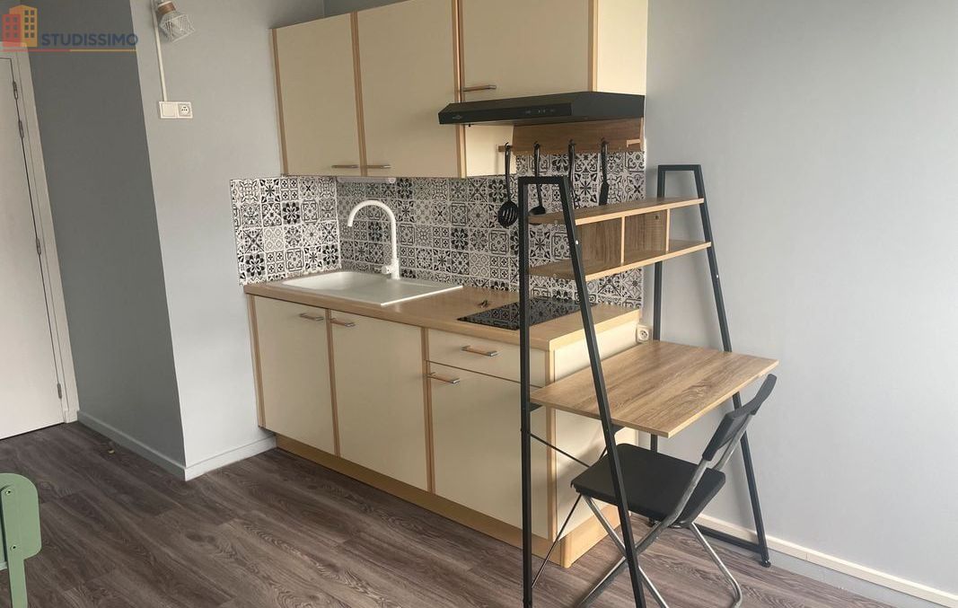 Studio meublé 14m² Tours centre - Pour étudiant, lumineux - Photo 2