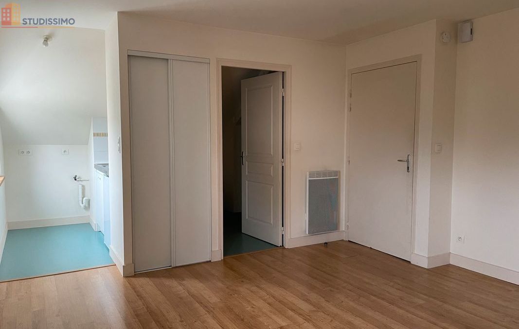 Studio 21m² Saint-Cyr-sur-Loire - Non meublé, centre-ville - Photo 2