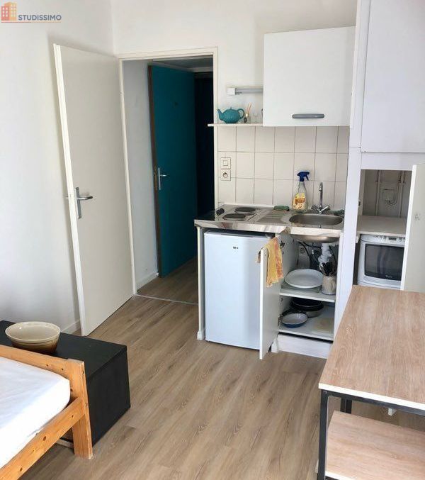 Studio meublé 13m² Tours 37200 - Calme, 3e étage - Photo 2