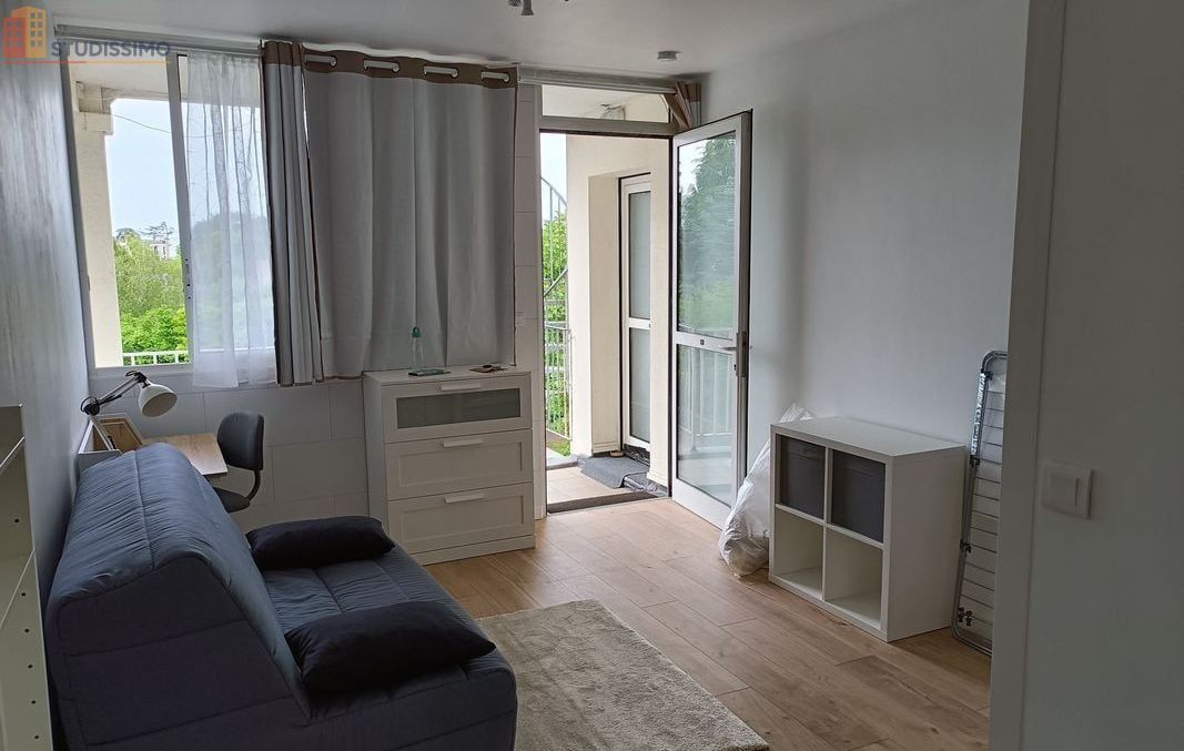 Studio meublé 18m² Joué-lès-Tours - Meublé, 1er étage - Photo 1