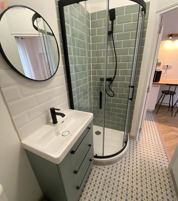 Studio meublé 16m² Tours centre - Calme, lumineux - Photo 1