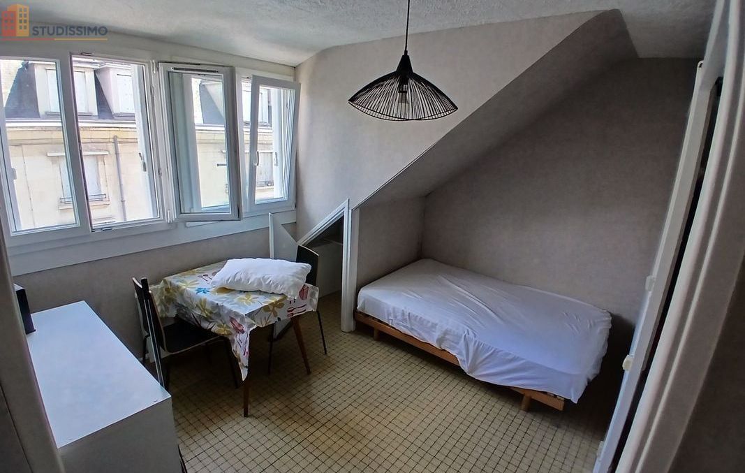 Studio à Tours