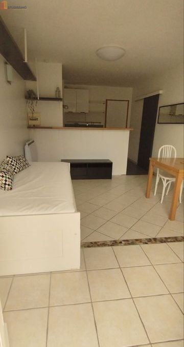 Studio 27m² Saint-Pierre-des-Corps - Meublé, DPE C - Photo 2