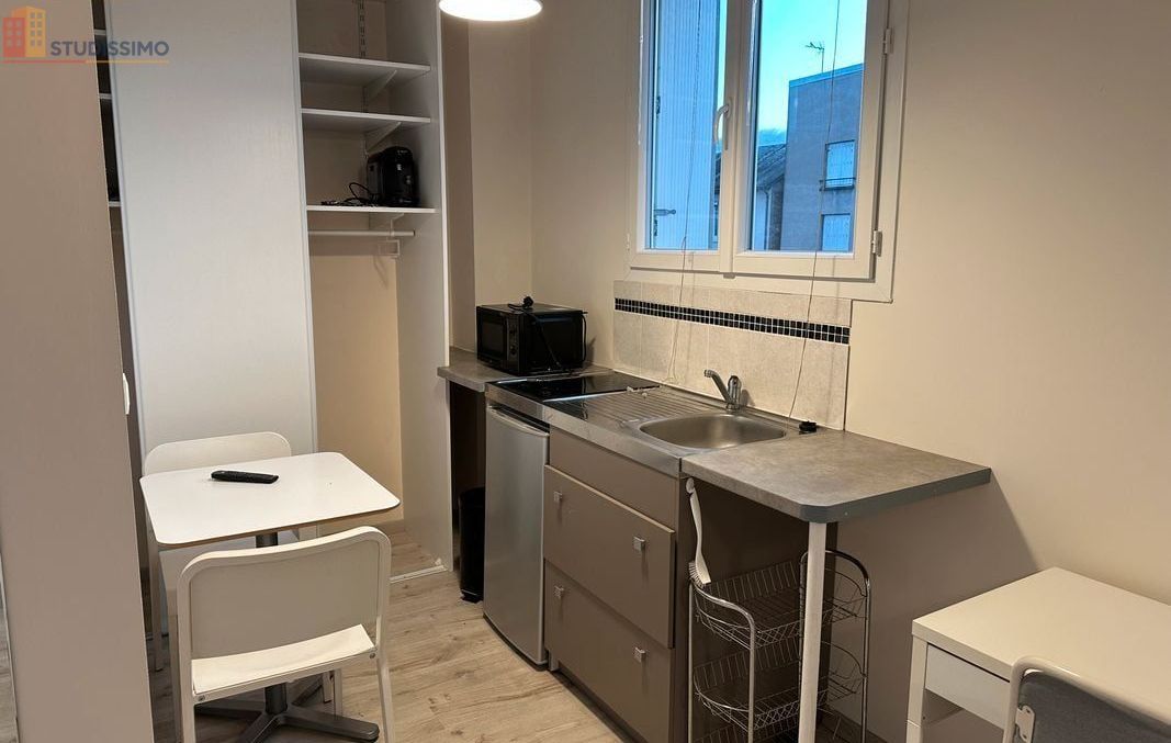 Studio meublé 20m² Tours centre - Meublé, idéal étudiant - Photo 1