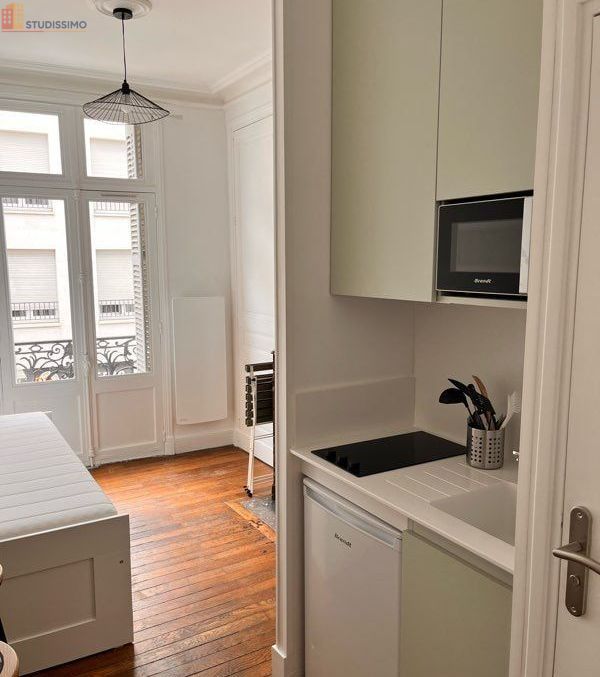 Studio meublé 12m² Tours centre - Rénové, meublé - Photo 3