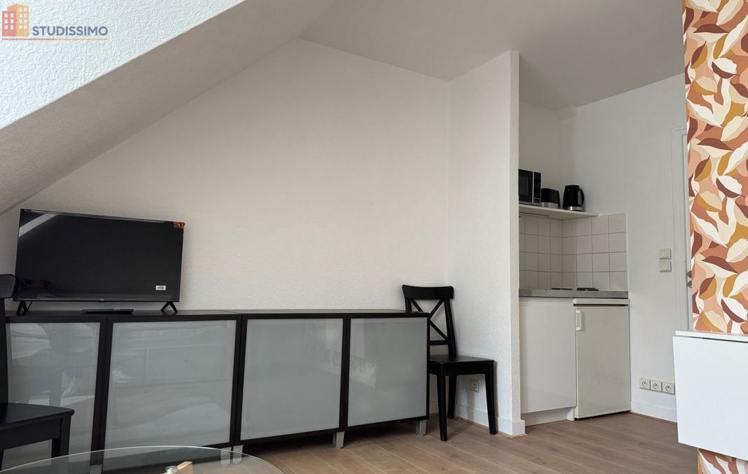 Studio meublé 16m² Tours centre - Meublé, lumineux - Photo 3