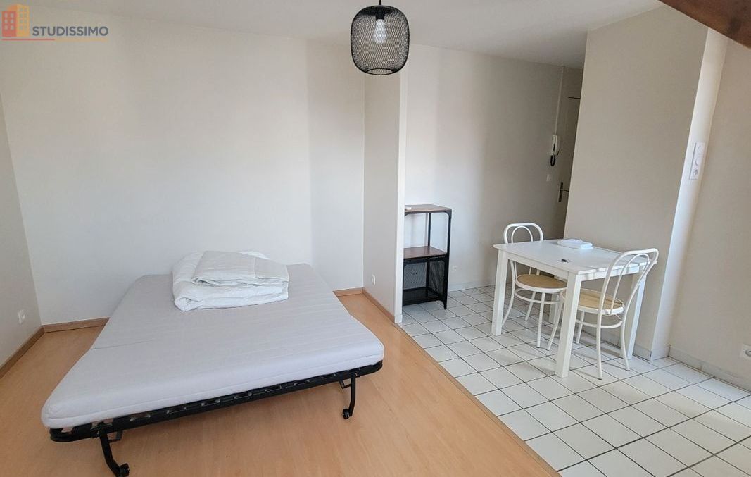 Studio à Tours