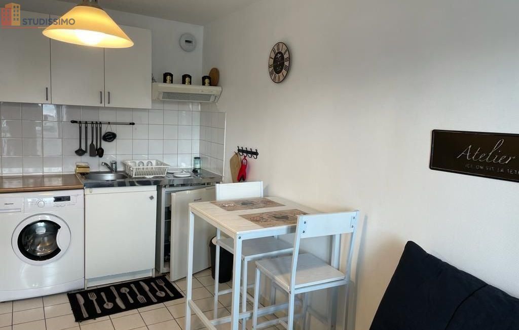 Studio meublé 22m² Chambray-lès-Tours - Rénové, proche hôpital - Photo 9