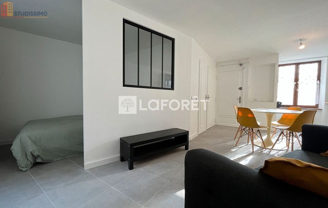 Studio 30m² Bourgoin-Jallieu - lumineux - Photo 3