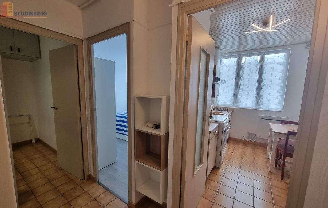 Studio 26m² Grenoble 38000 - Étage 3, DPE D - Photo 1