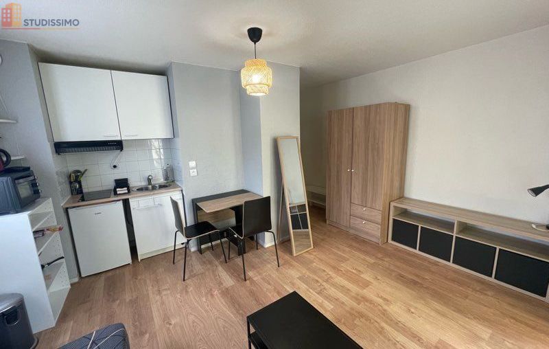 Studio meublé 21m² Grenoble 38000 - Balcon, refait - Photo 2