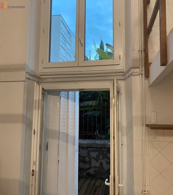 Studio meublé 29m² Grenoble centre - Lumineux - Photo 1