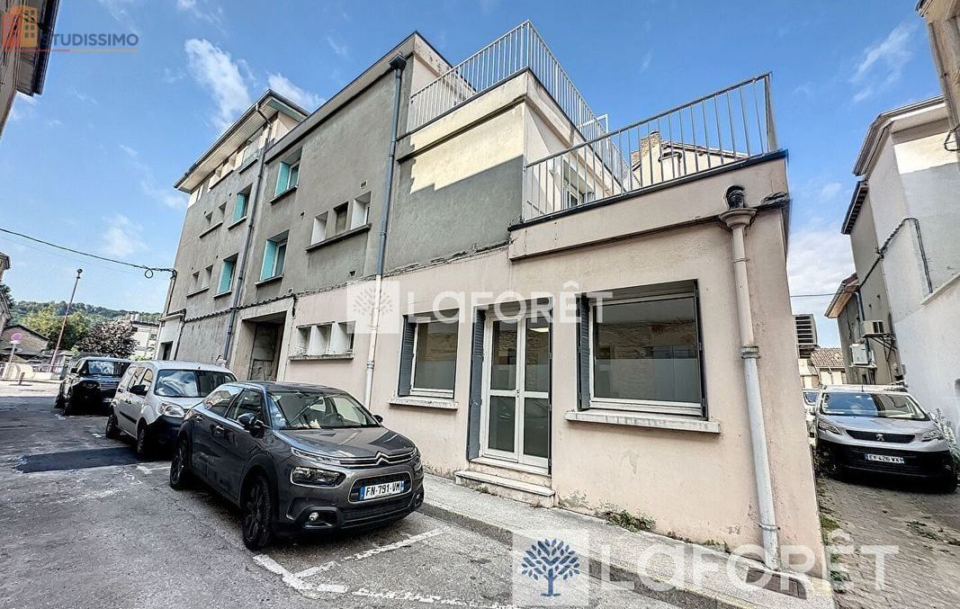 Studio 17m² Bourgoin-Jallieu - Étage 2/3, DPE C - Photo 3