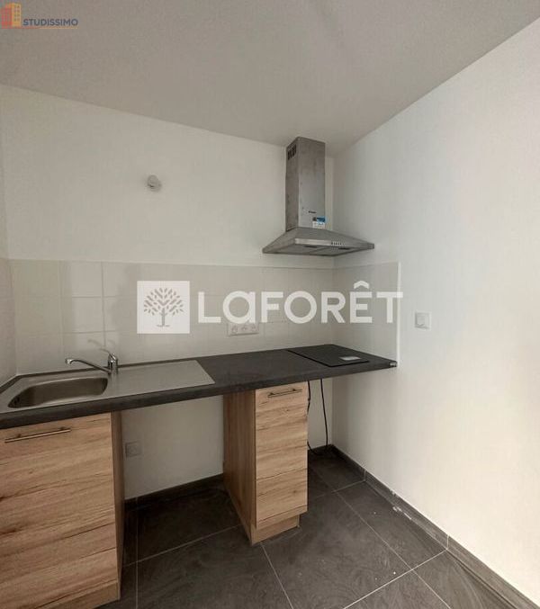 Studio 17m² Bourgoin-Jallieu - Étage 2/3, DPE C - Photo 2
