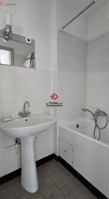 Studio meublé 32m² Grenoble centre - Lumineux, 2e étage - Photo 7