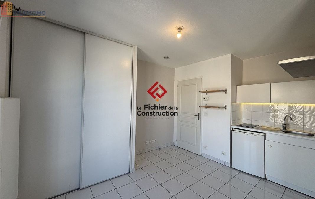 Studio 34m² Grenoble centre - Dernier étage, lumineux - Photo 14