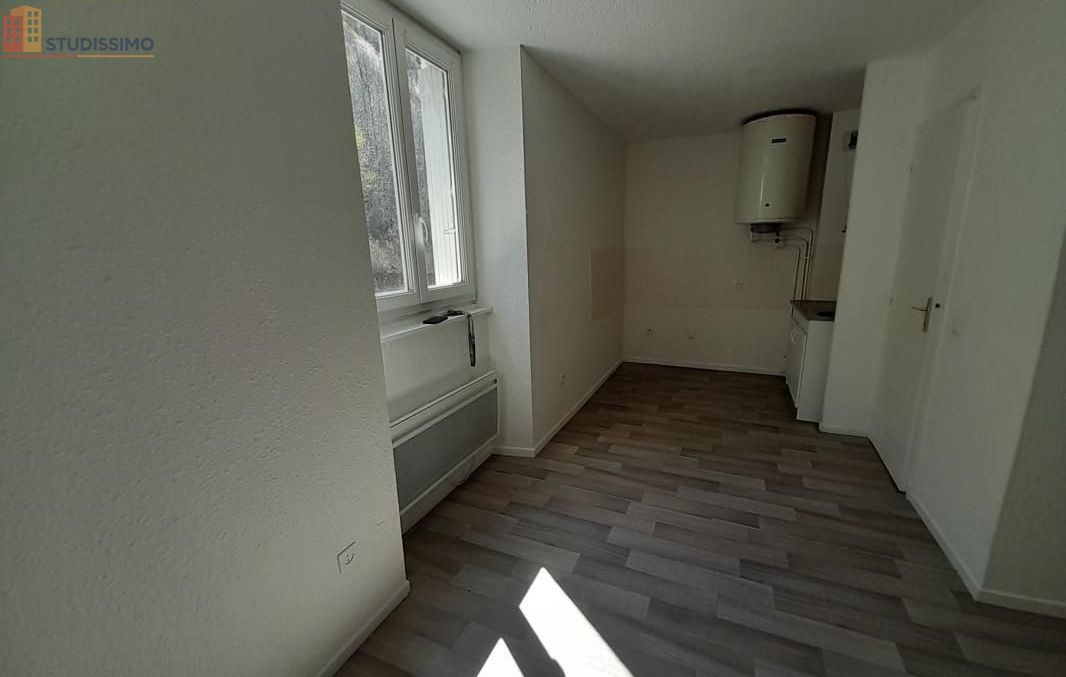 Studio 23m² Livet-et-Gavet - (DPE E) - Photo 8