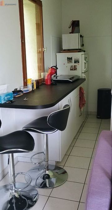 Studio meublé 24m² Voreppe - Lumineux, 1er étage - Photo 2