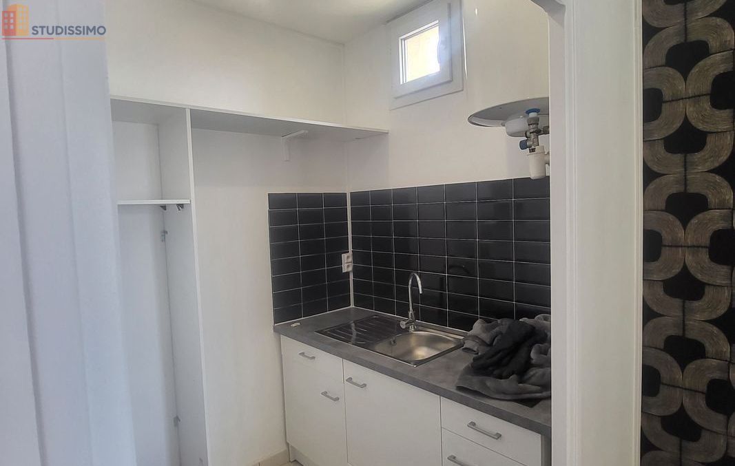 Studio meublé 20m² Grenoble 38000 - 6e étage, lumineux - Photo 5