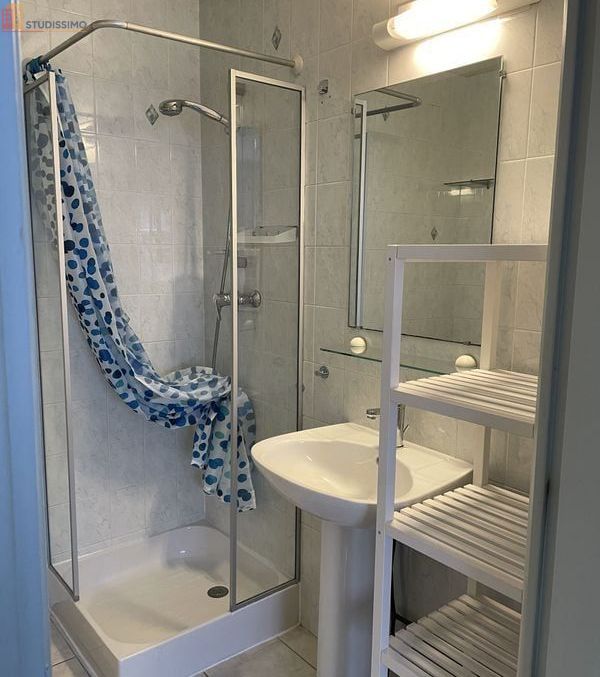 Studio 17m² Saint-Martin-d'Hères - Meublé, charges incluses - Photo 2