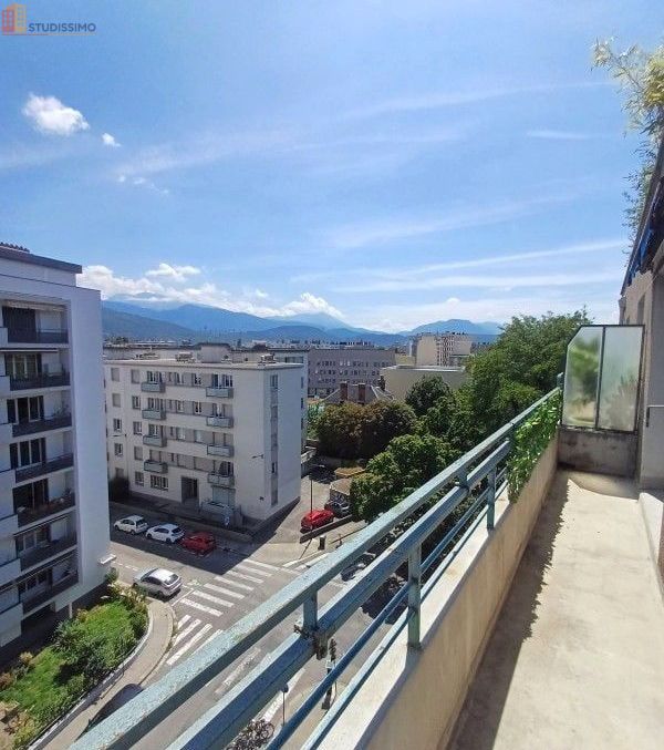 Studio 33m² Grenoble centre - Meublé, étage élevé - Photo 4