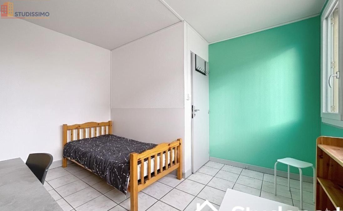 Studio meublé 17m² Grenoble 38100 - Lumineux, 5e étage - Photo 4