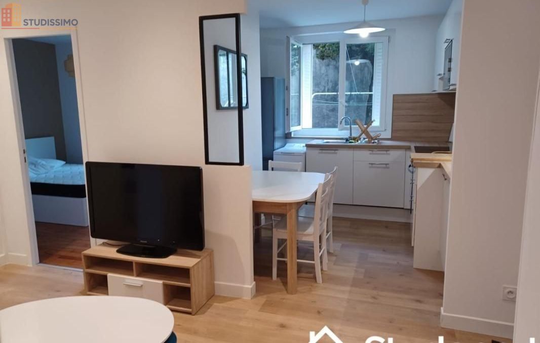 Studio meublé 11m² Grenoble 38000 - Meublé, DPE C - Photo 1