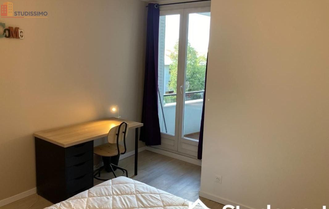Studio meublé 10m² Grenoble centre - Coin nuit, 3e étage - Photo 4
