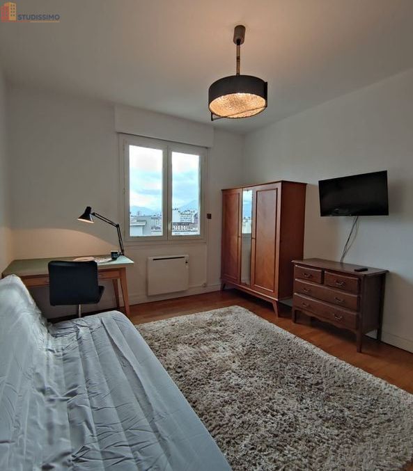 Studio meublé 36m² Grenoble centre - 7e étage, lumineux - Photo 6