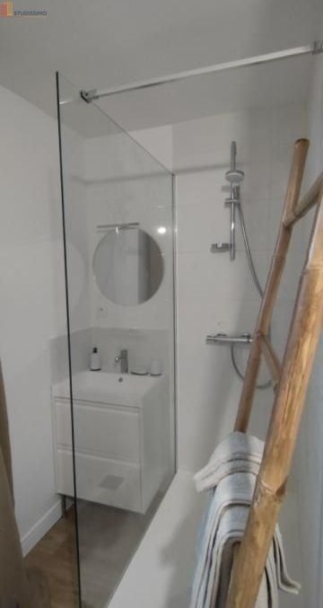 Studio 9m² Grenoble 38100 - Meublé, 4e étage - Photo 1