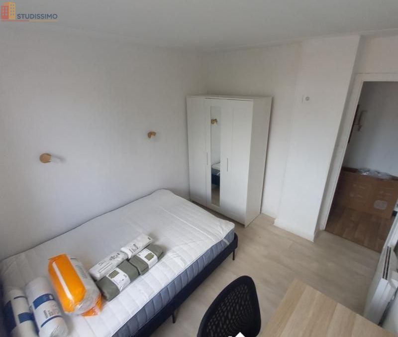 Studio meublé 11m² Grenoble centre - Meublé, étage 2 - Photo 4