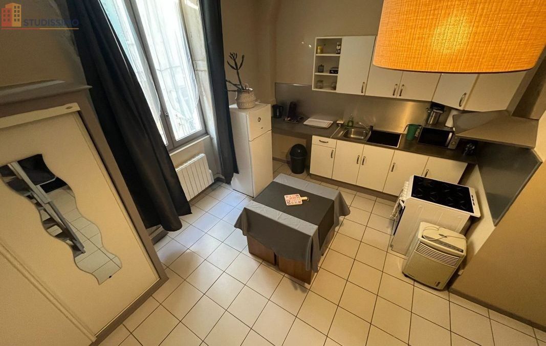 Studio meublé 25m² Vienne 38200 - 2e étage, meublé - Photo 2