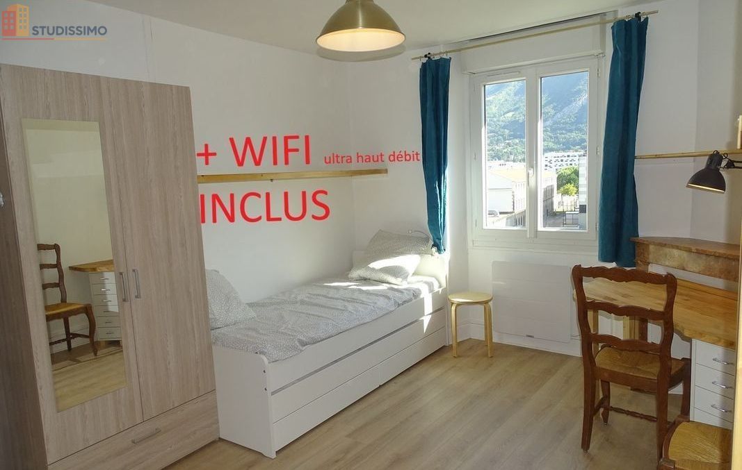 Studio 16m² Grenoble centre - Calme, meublé avec wifi - Photo 3